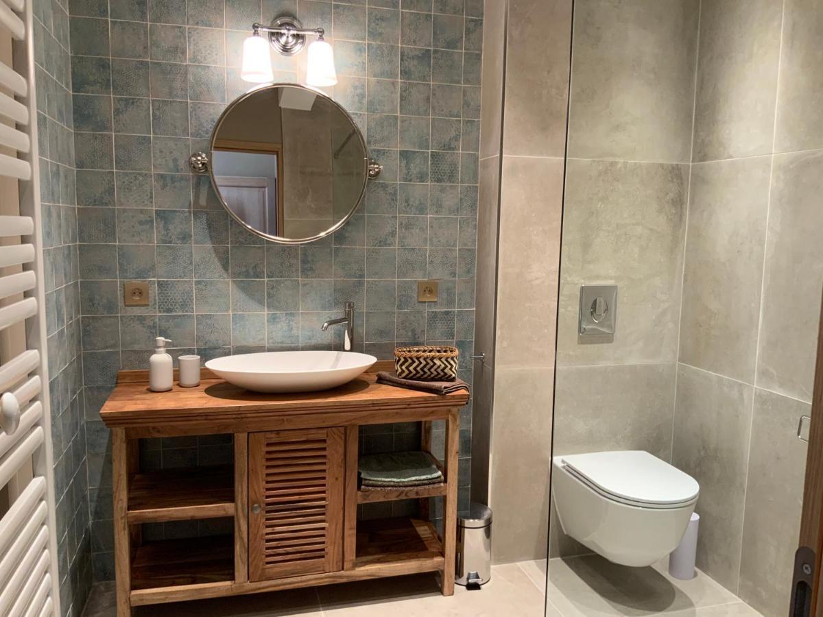 ランブク La Bastide Des Grands Chenes Bed & Breakfast エクステリア 写真