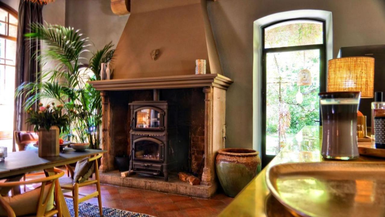ランブク La Bastide Des Grands Chenes Bed & Breakfast エクステリア 写真